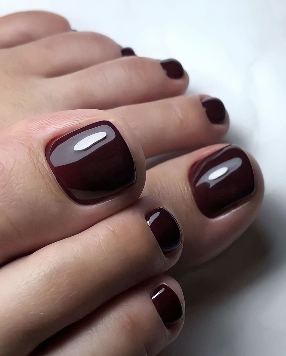 Pedicure hybrydowy